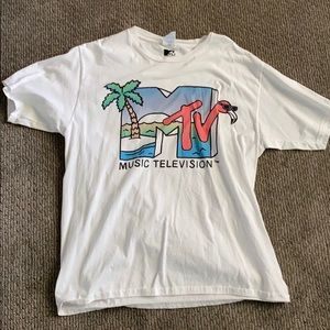 Men’s MTV shirt